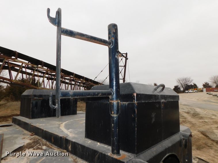 image for item GQ9921 Flatbed