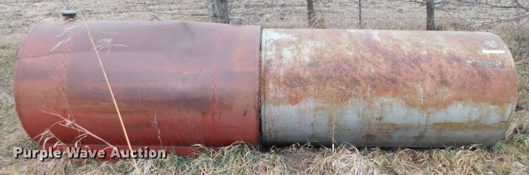 image for item GQ9922 (4) tanks