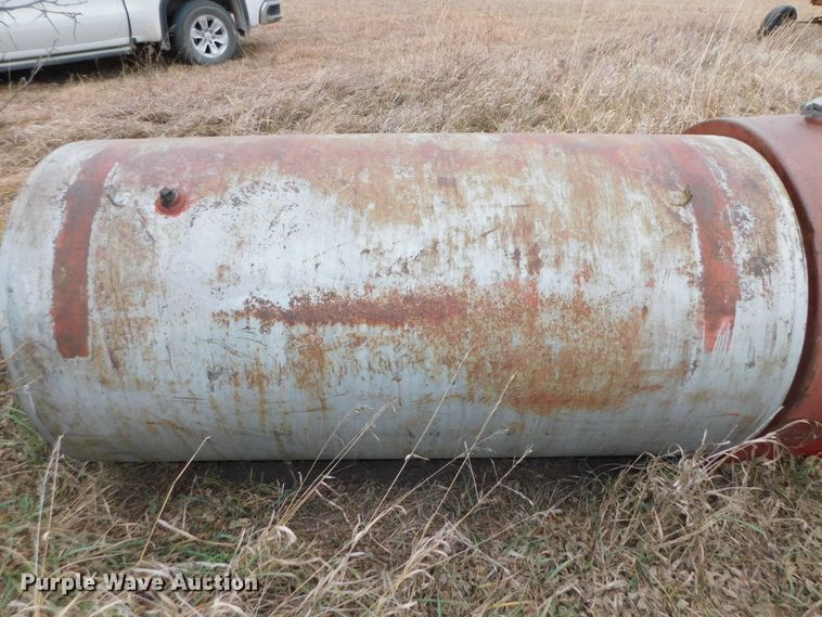 image for item GQ9922 (4) tanks