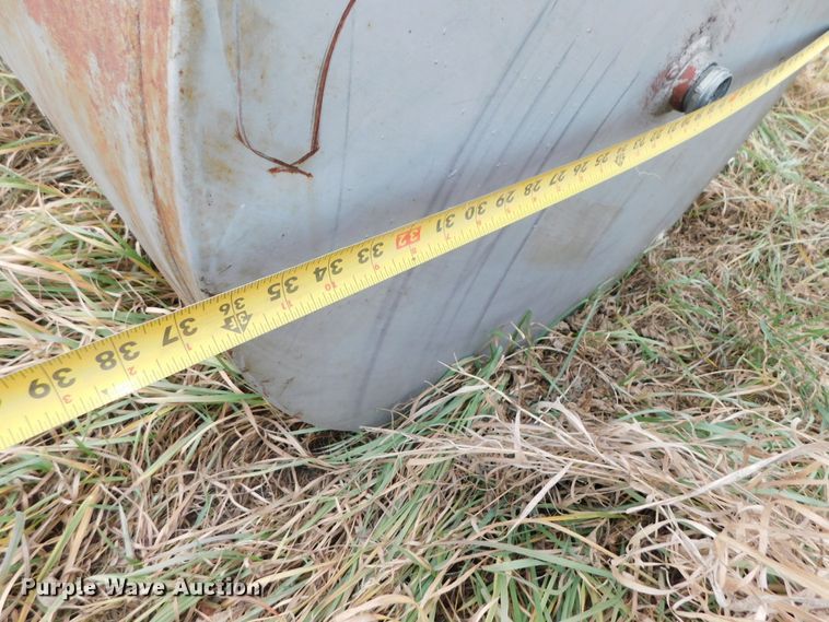 image for item GQ9922 (4) tanks