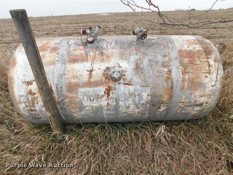 image for item GQ9922 (4) tanks