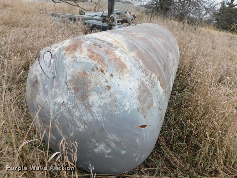 image for item GQ9922 (4) tanks