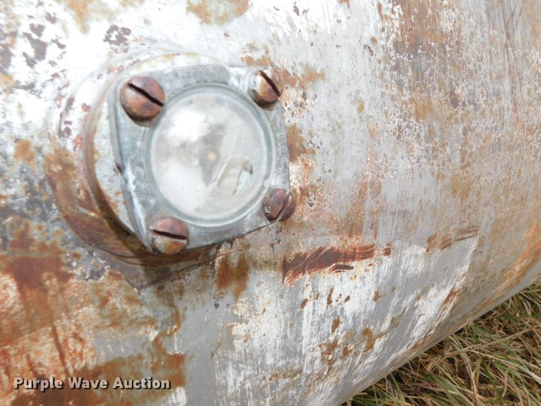 image for item GQ9922 (4) tanks