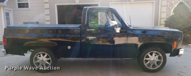 image for item HP9106 1978 GMC C10  pickup truck