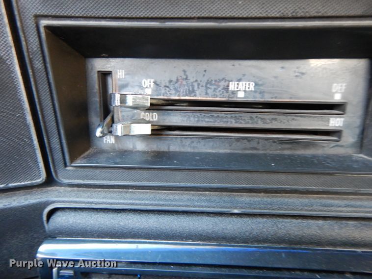 image for item HP9106 1978 GMC C10  pickup truck