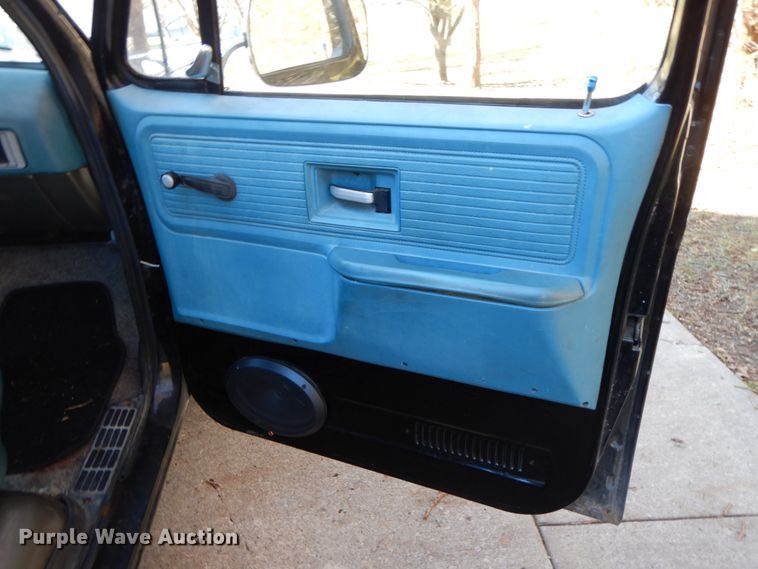 image for item HP9106 1978 GMC C10  pickup truck