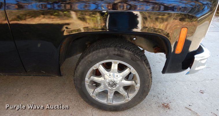 image for item HP9106 1978 GMC C10  pickup truck