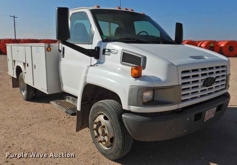 image for item HU9725 2007 Chevrolet C4500  utility truck