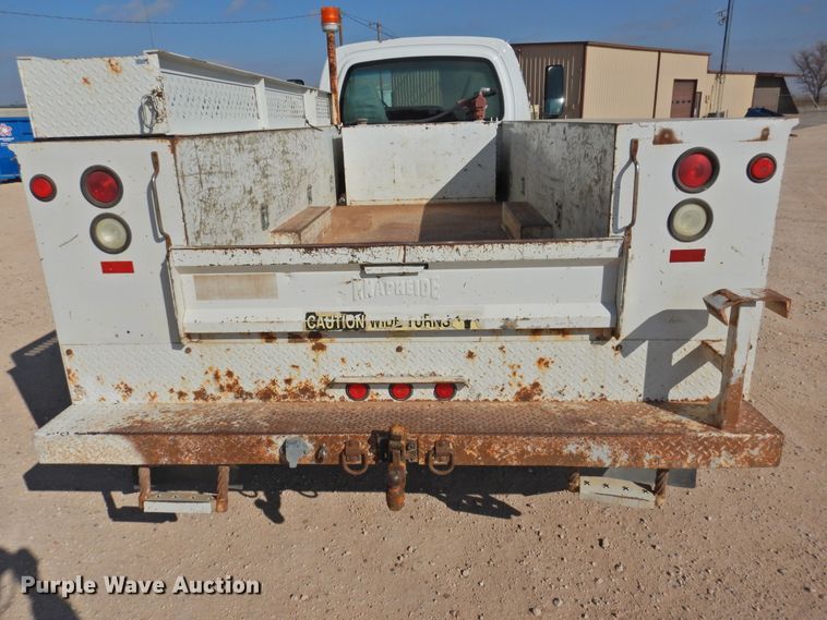 image for item HU9725 2007 Chevrolet C4500  utility truck