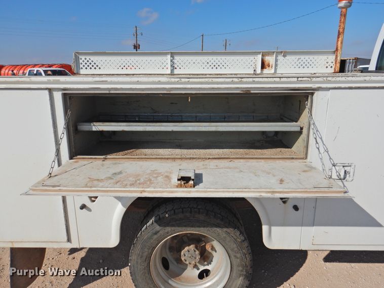 image for item HU9725 2007 Chevrolet C4500  utility truck