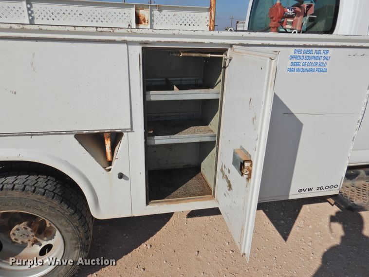 image for item HU9725 2007 Chevrolet C4500  utility truck