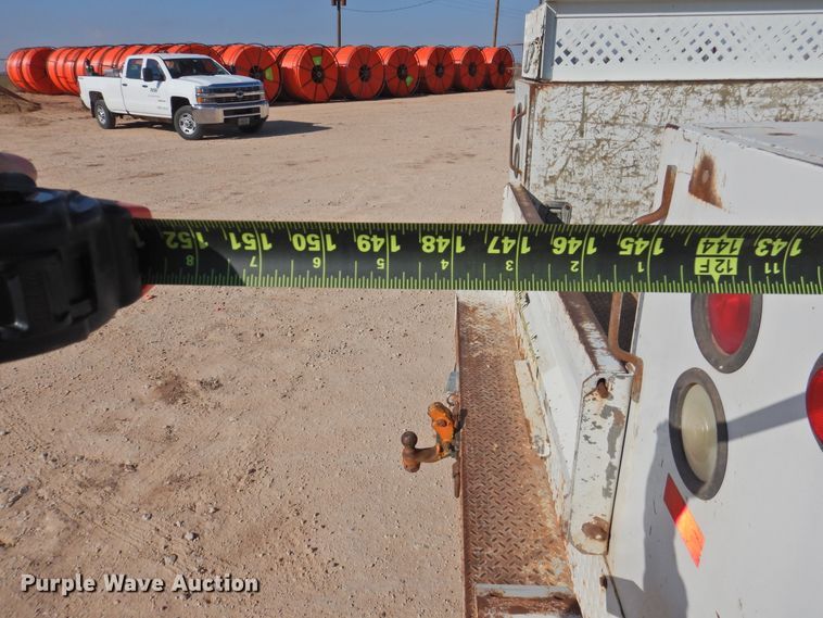 image for item HU9725 2007 Chevrolet C4500  utility truck