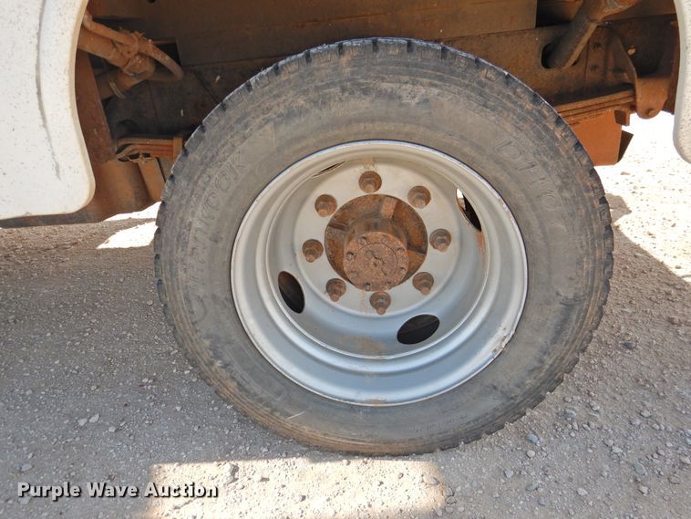 image for item HU9725 2007 Chevrolet C4500  utility truck