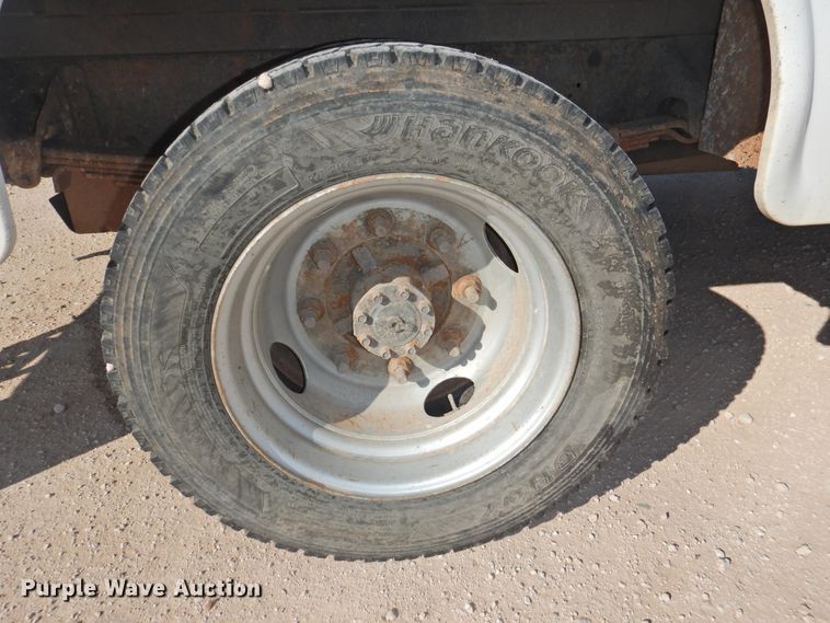 image for item HU9725 2007 Chevrolet C4500  utility truck