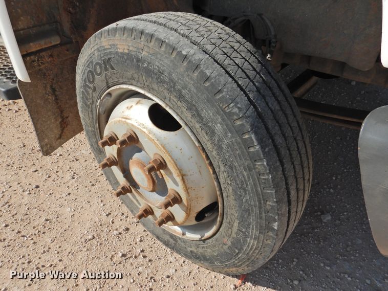 image for item HU9725 2007 Chevrolet C4500  utility truck