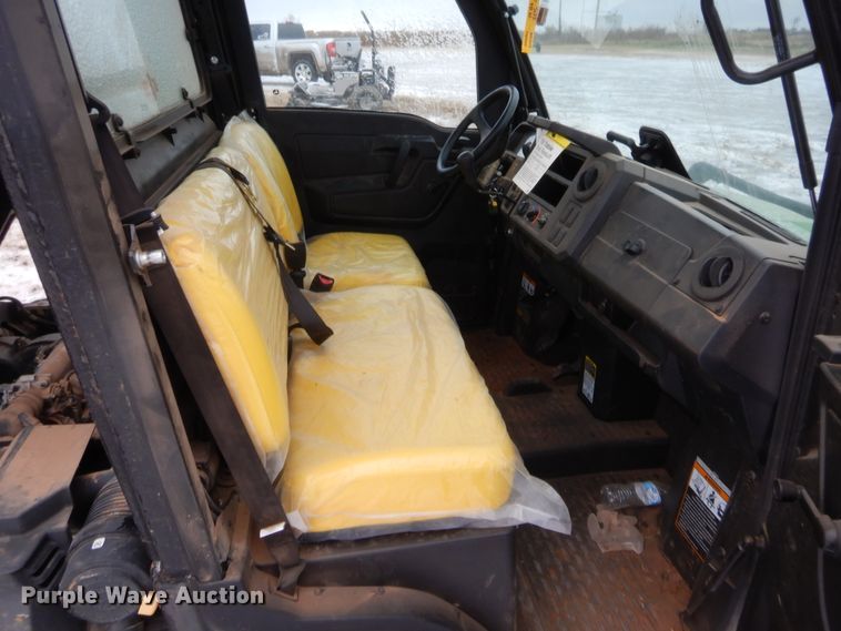 image for item HW9103 2020 John Deere Gator 835M  utility vehicle