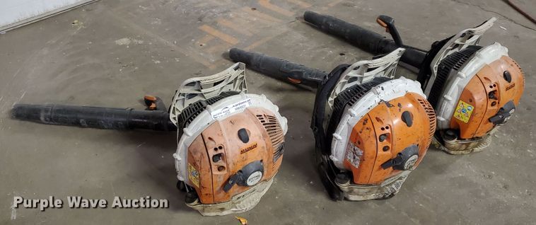 image for item HW9531 (3) Stihl BR600 backpack blowers