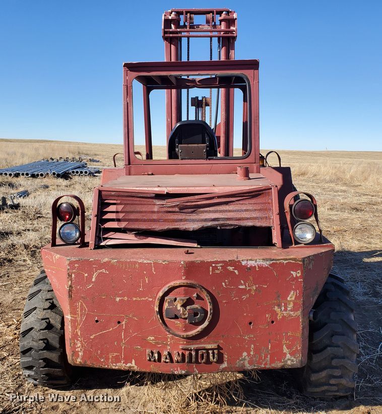 image for item HW9575 K-D Manitou  forklift