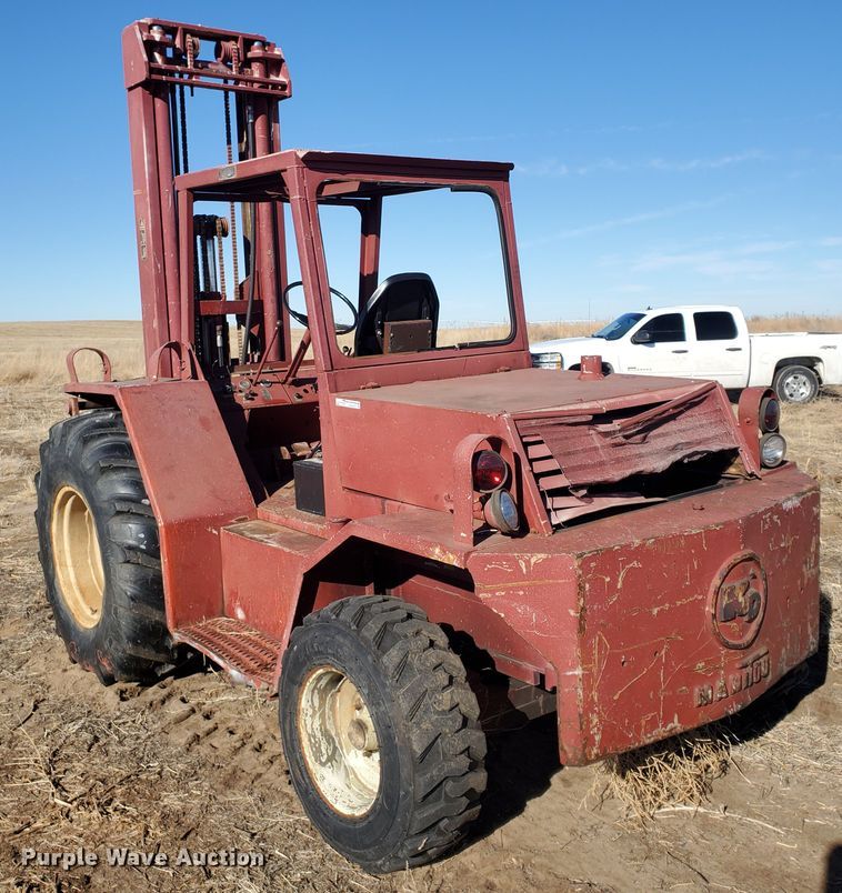 image for item HW9575 K-D Manitou  forklift