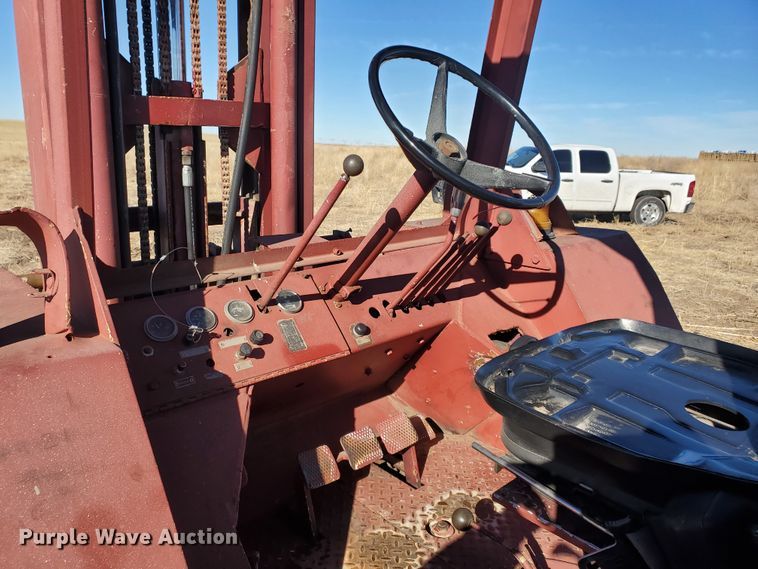 image for item HW9575 K-D Manitou  forklift