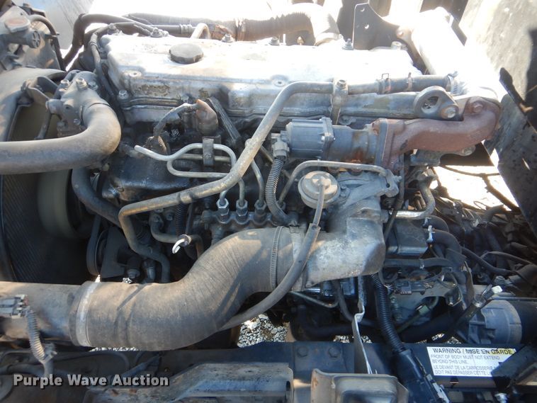 image for item HX9053 2006 GMC W4500  flatbed truck with crane