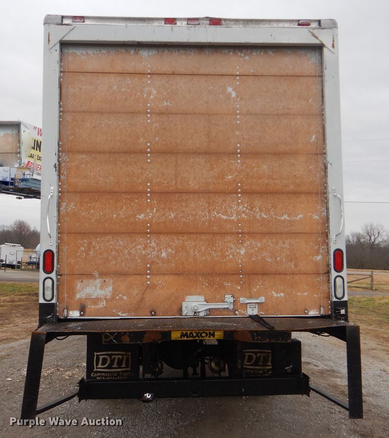 image for item HX9063 1998 Freightliner FL70  box truck