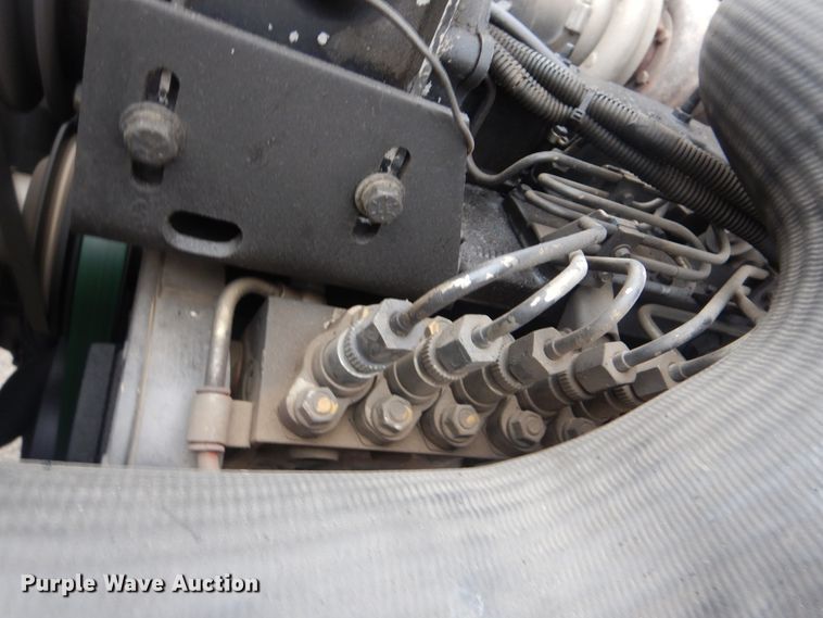 image for item HX9063 1998 Freightliner FL70  box truck