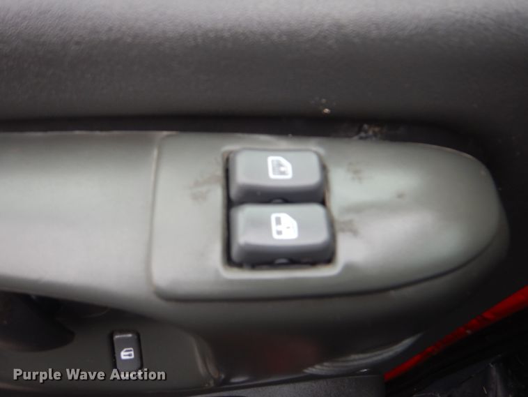 image for item HX9066 2006 GMC C8500  rollback truck