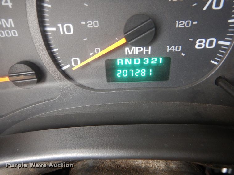 image for item HX9066 2006 GMC C8500  rollback truck