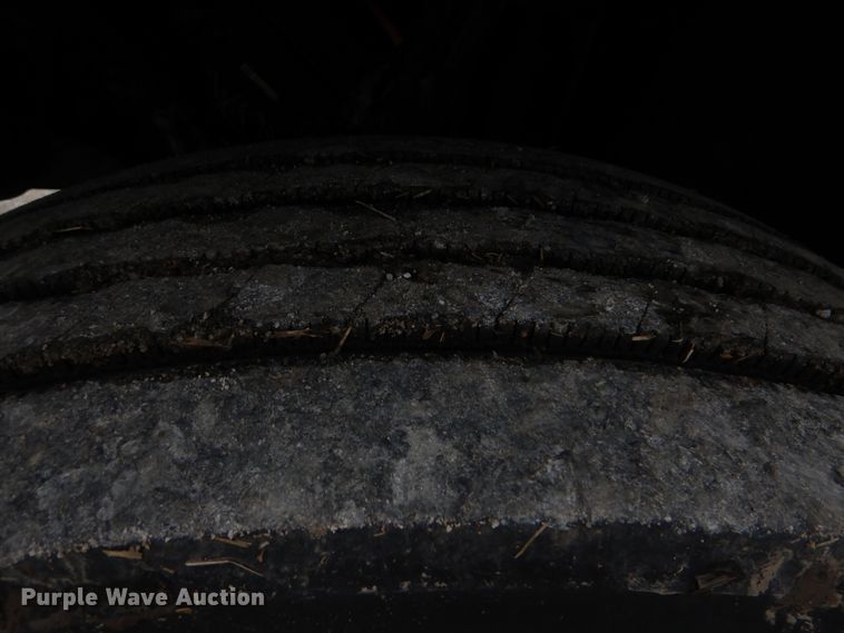 image for item HX9066 2006 GMC C8500  rollback truck