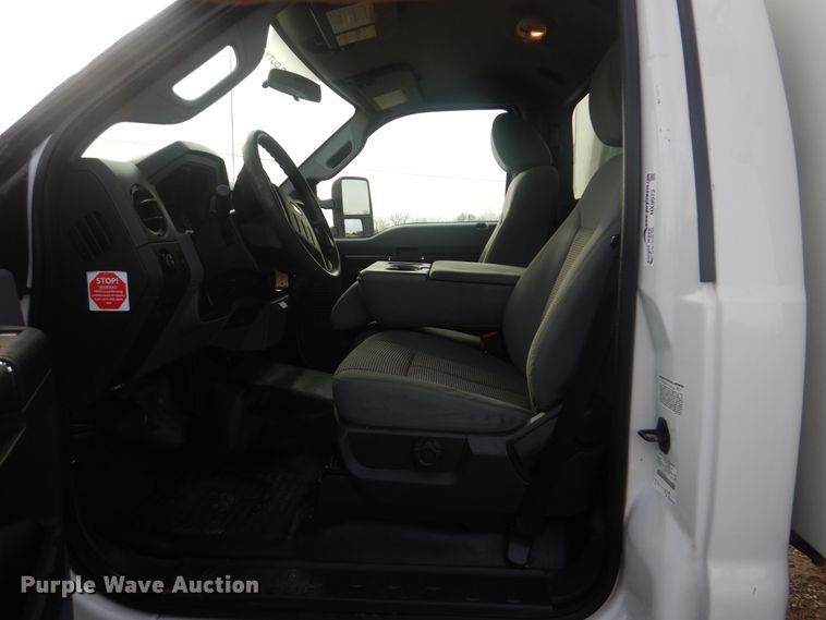 image for item HX9072 2015 Ford F550 Super Duty  refrigerated truck