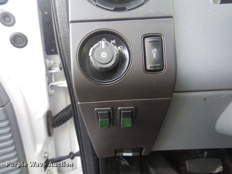 image for item HX9072 2015 Ford F550 Super Duty  refrigerated truck