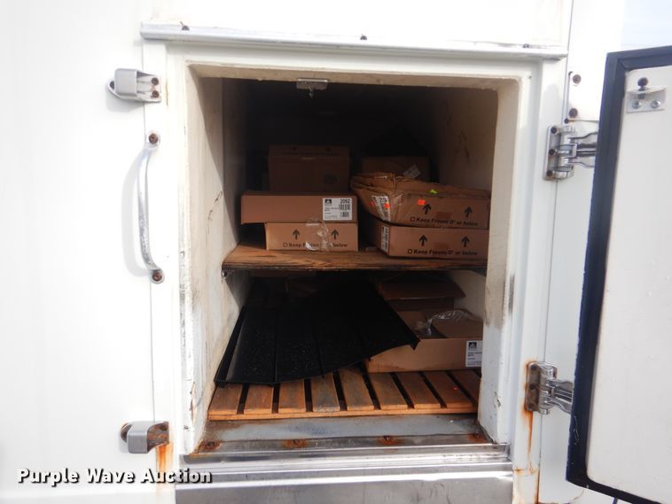 image for item HX9072 2015 Ford F550 Super Duty  refrigerated truck