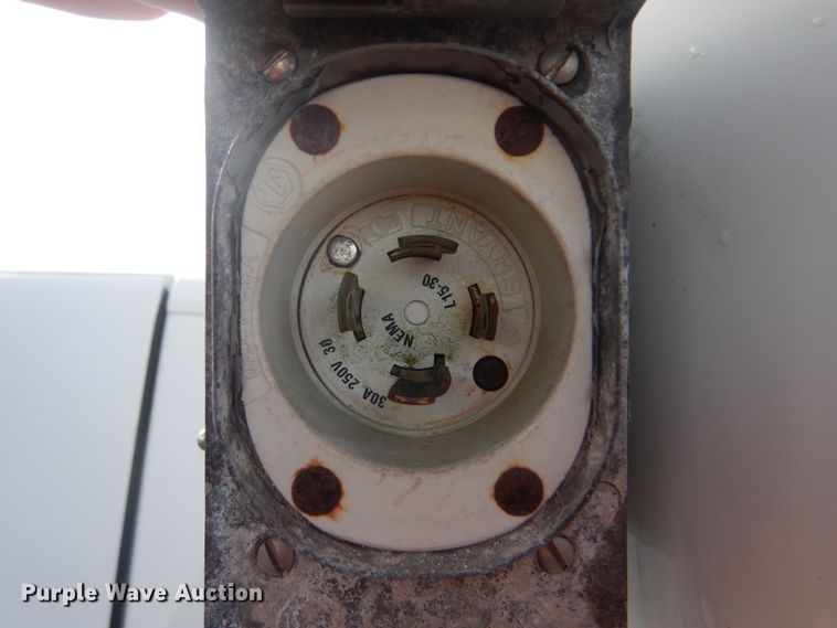 image for item HX9072 2015 Ford F550 Super Duty  refrigerated truck