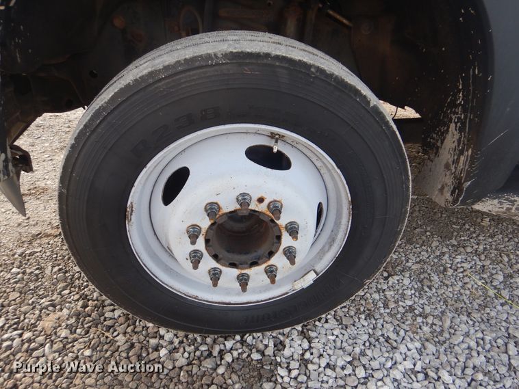 image for item HX9072 2015 Ford F550 Super Duty  refrigerated truck