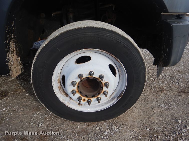 image for item HX9072 2015 Ford F550 Super Duty  refrigerated truck