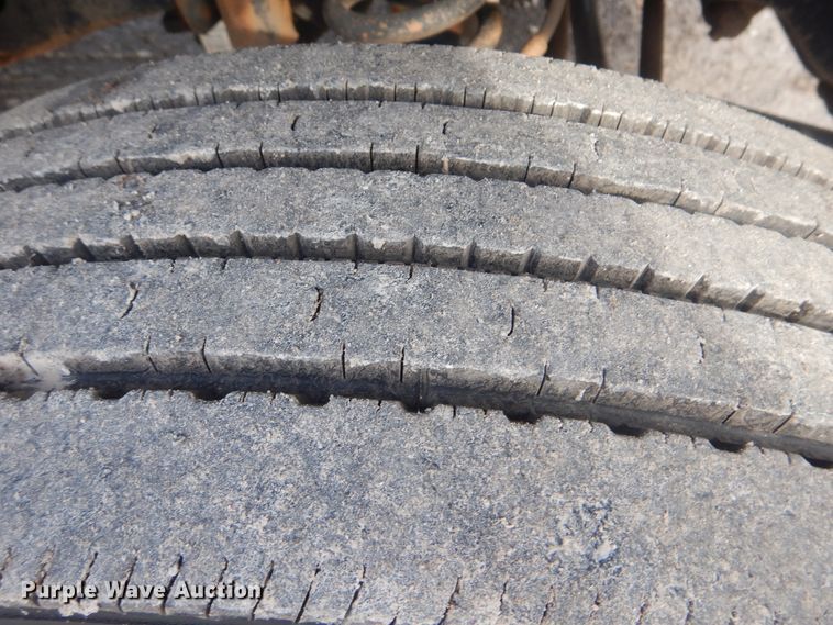 image for item HX9072 2015 Ford F550 Super Duty  refrigerated truck