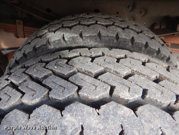 image for item HX9072 2015 Ford F550 Super Duty  refrigerated truck