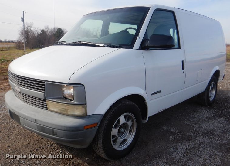 image for item HX9073 1997 Chevrolet Astro  van