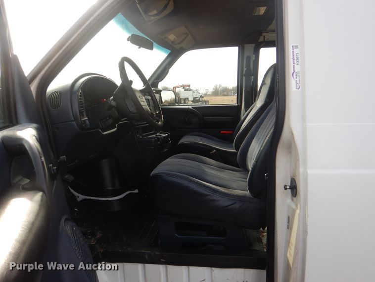 image for item HX9073 1997 Chevrolet Astro  van