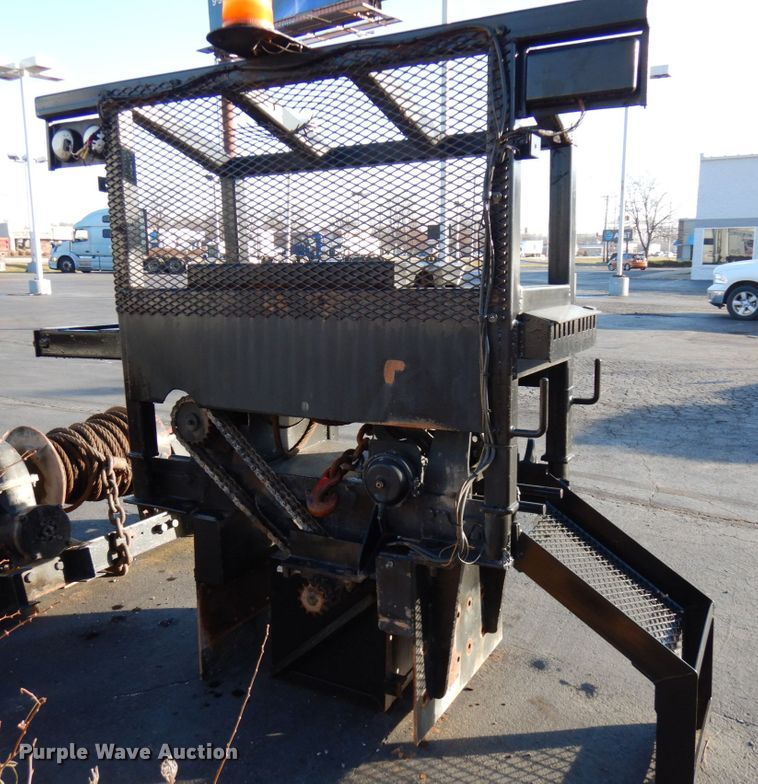 image for item HX9502 Headache rack