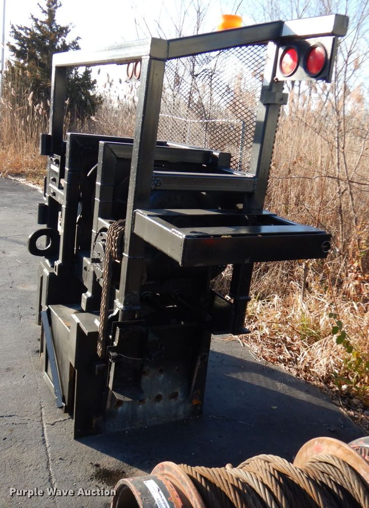 image for item HX9502 Headache rack