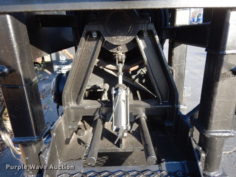 image for item HX9502 Headache rack