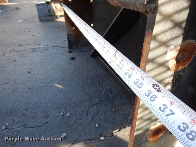 image for item HX9502 Headache rack