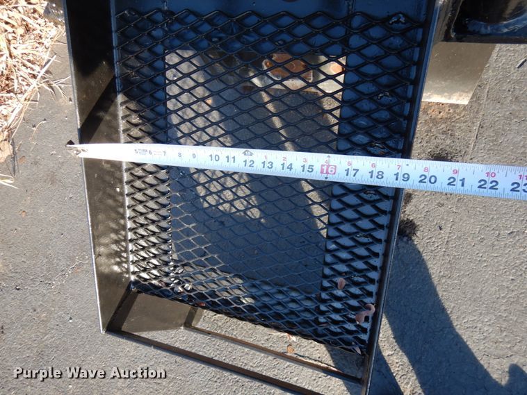 image for item HX9502 Headache rack