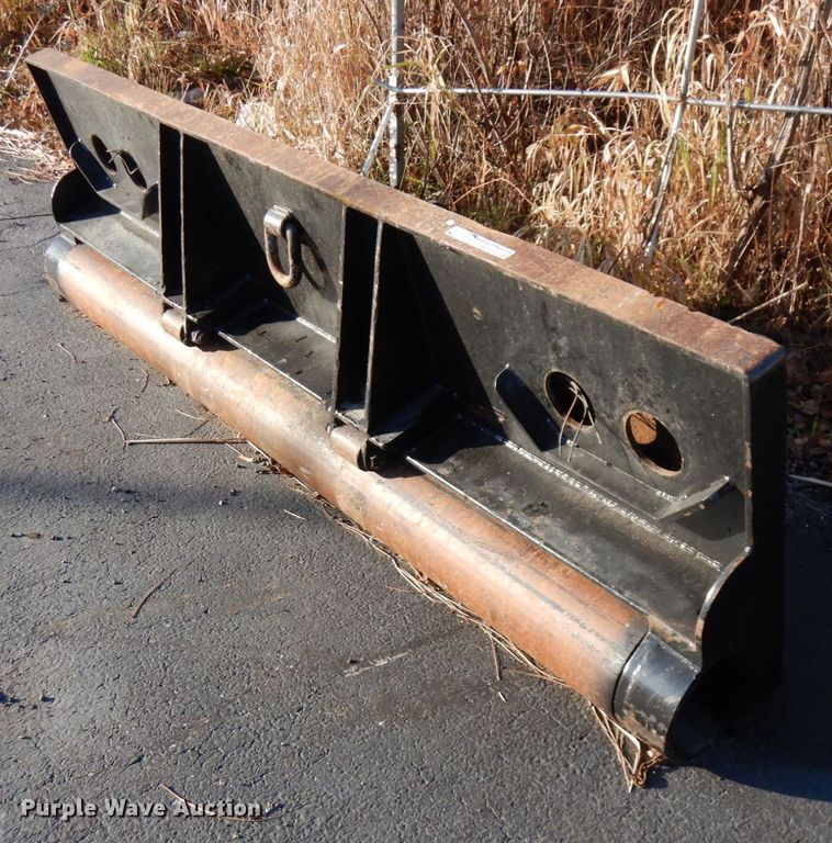Rolling tailboard in West Chicago, IL Item HX9503 sold Purple Wave