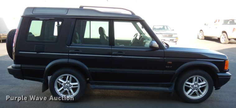 image for item HX9510 2002 Land Rover Discovery SE7  SUV