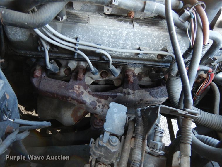 image for item HX9510 2002 Land Rover Discovery SE7  SUV