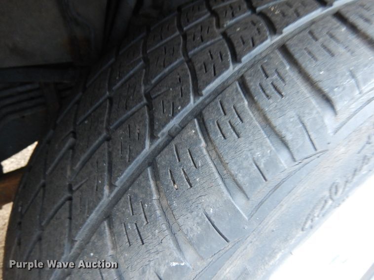 image for item HX9510 2002 Land Rover Discovery SE7  SUV