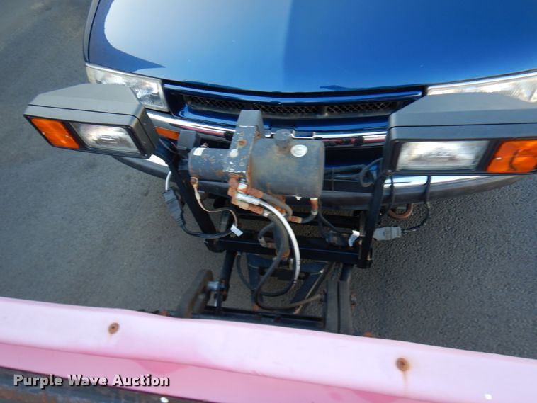 image for item HX9511 2000 Chevrolet Blazer  SUV